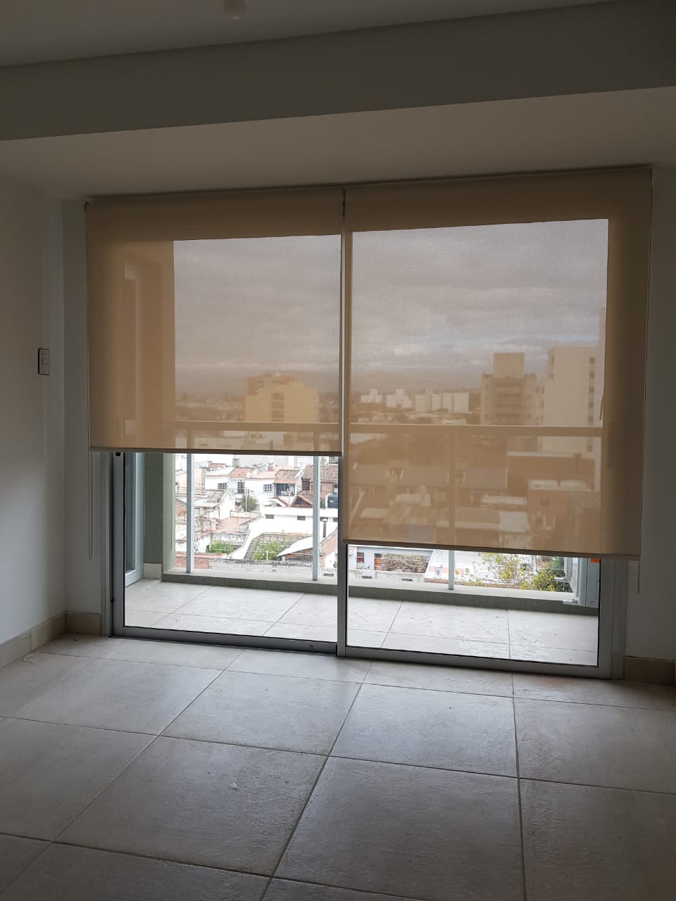 .- screen 5_ blanco beige